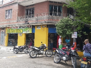 ALMACEN Y PAPELRÍA EL DETALLAZO 