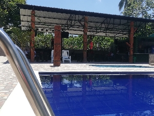 LOS MANGOS CLUB / RESTAURANTES -DISCOTECA -  PISCINA - HOTEL 