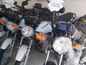 DISTRICOLMOTOS SUZUKI